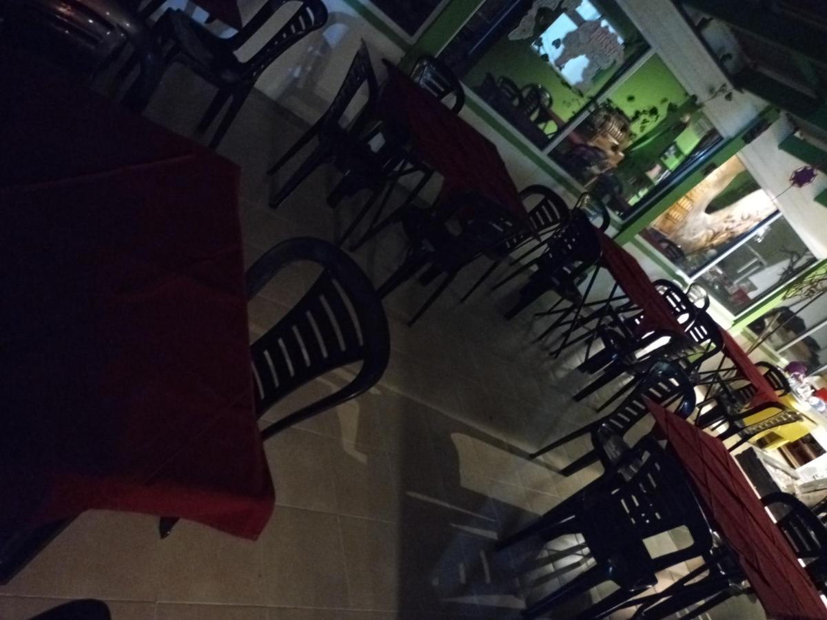 Complejo Aloha Otel Puerto Pirámides Dış mekan fotoğraf